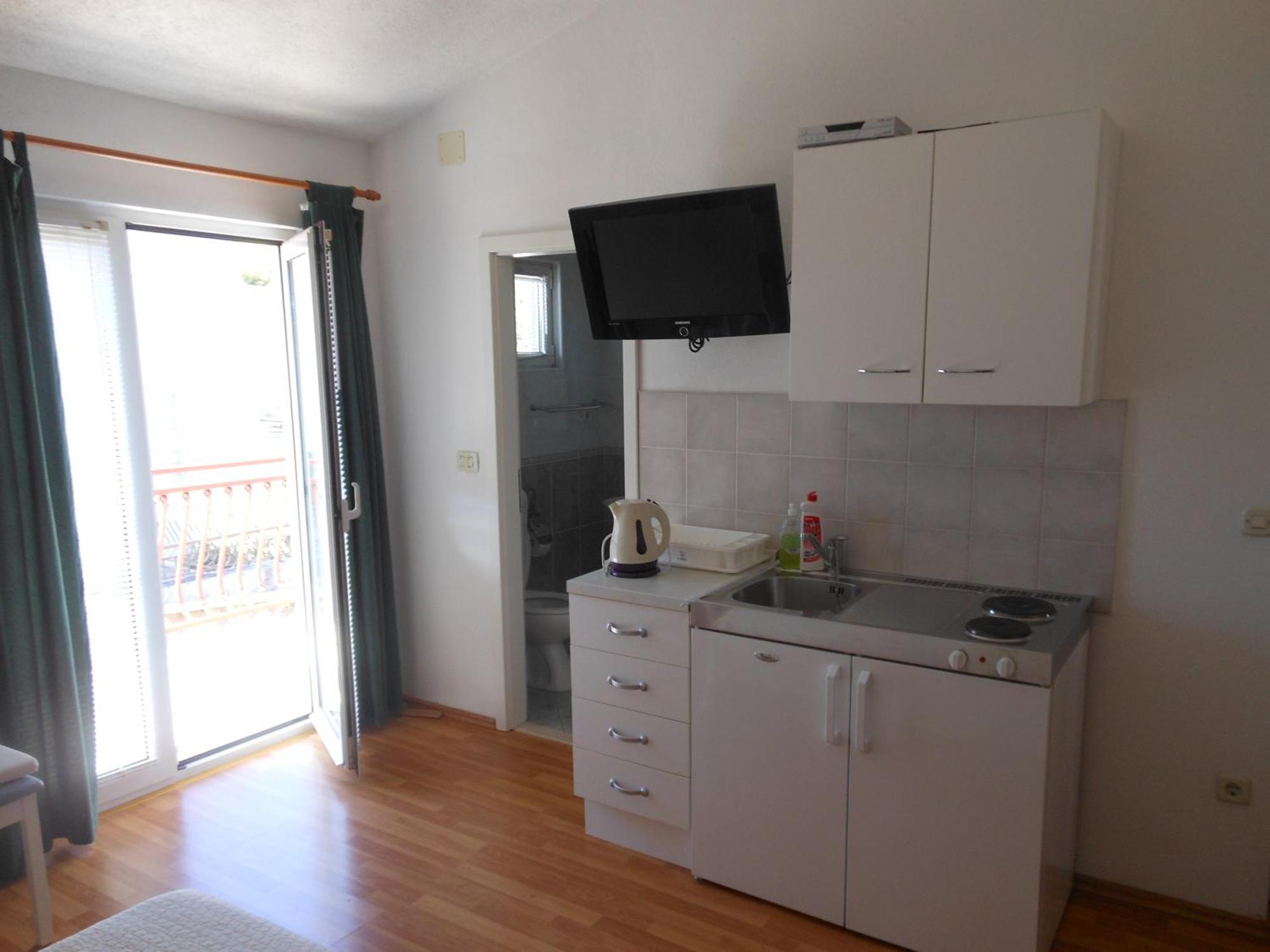 Superior Studio Buba Near The Gasthof Makarska